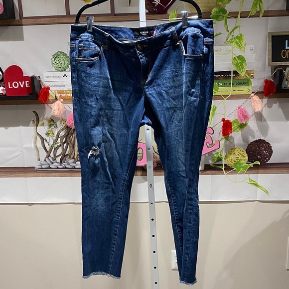 torrid Denim - Torrid Dark Blue Distressed Ankle Jeans size 18. Waist 19 rise 10 length 27